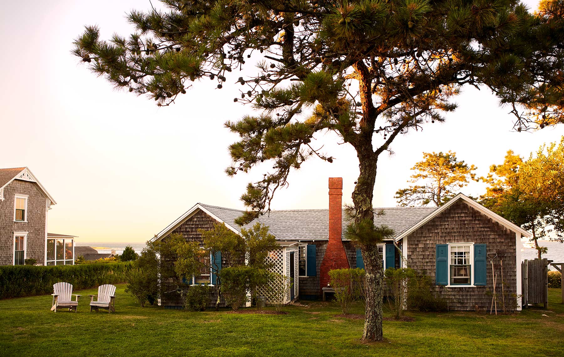 082920_Tashima_CountryLiving_Cole-Smith-Exterior