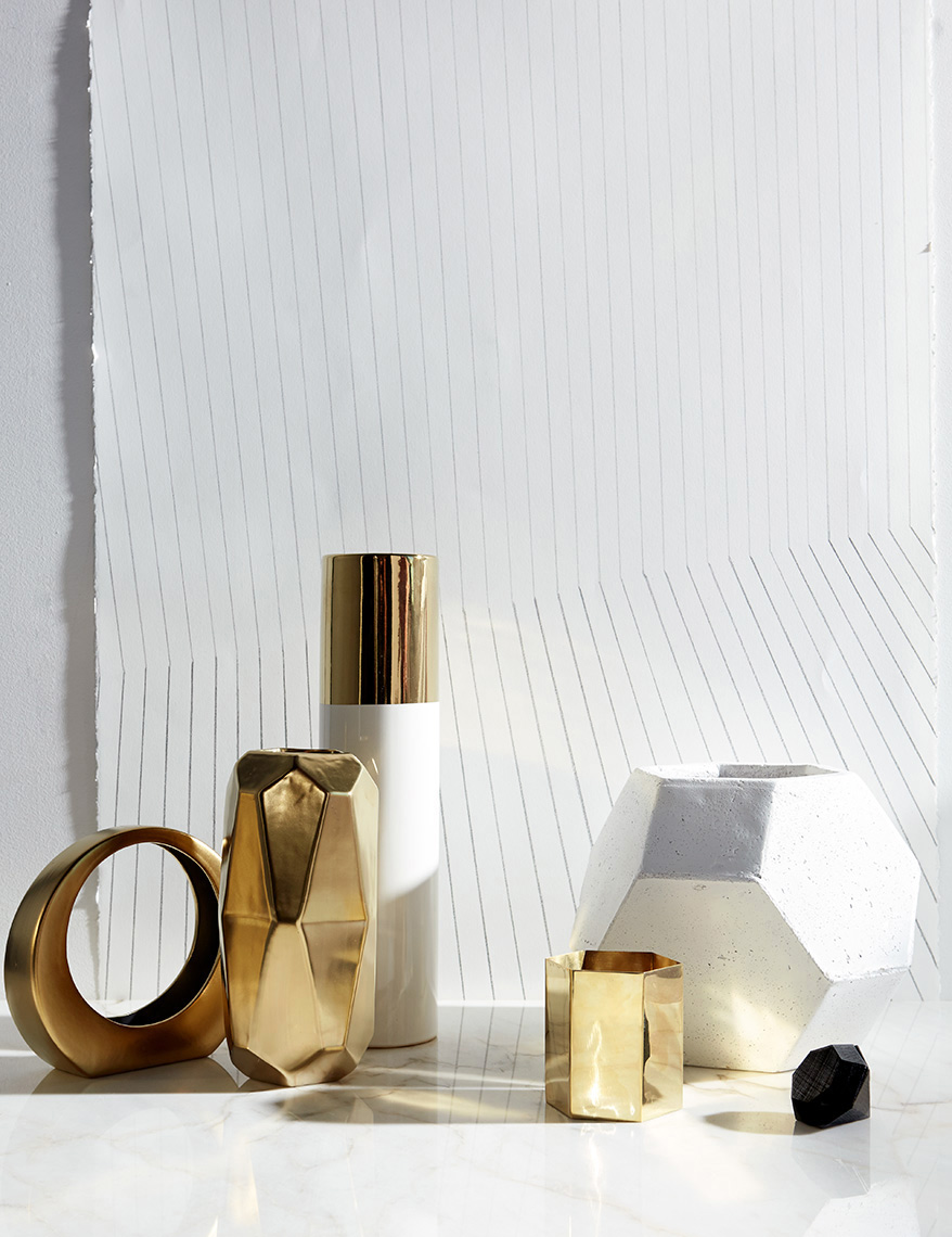 Tashima_Jayson_SS17_18BrassVases_FLAT